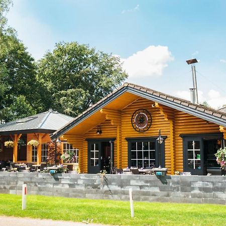 皮滕Een Gezellige Chalet Met Zonnige Buitenruimte Op De Veluwe!别墅 外观 照片