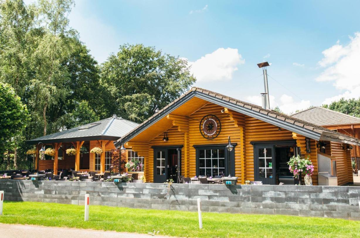 皮滕Een Gezellige Chalet Met Zonnige Buitenruimte Op De Veluwe!别墅 外观 照片